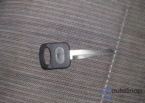 1996 Ford Ranger Super Cab из США, поврежденный, VIN 1FTCR14X2TPA77609